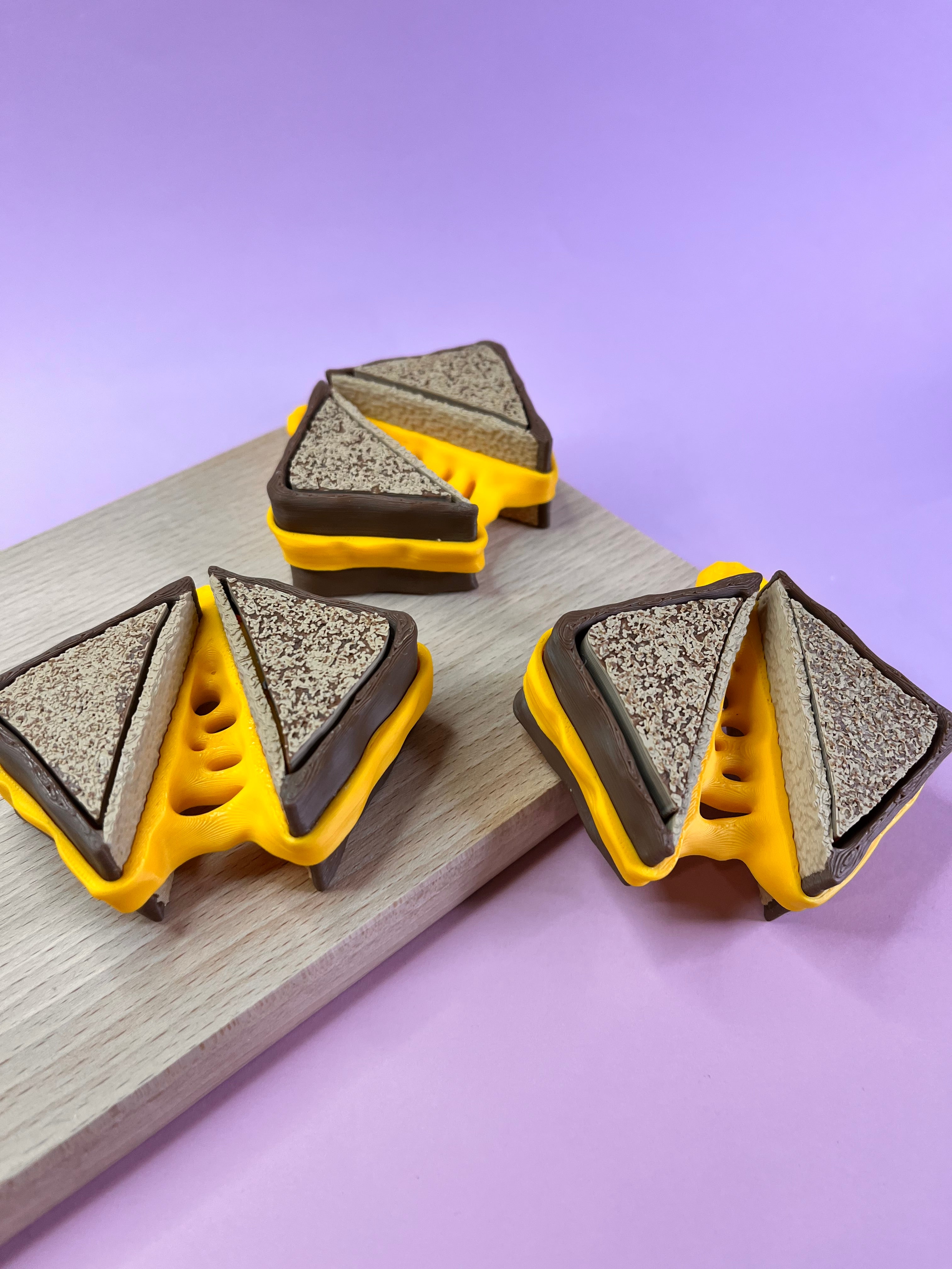 Grilled cheese clicker ￼